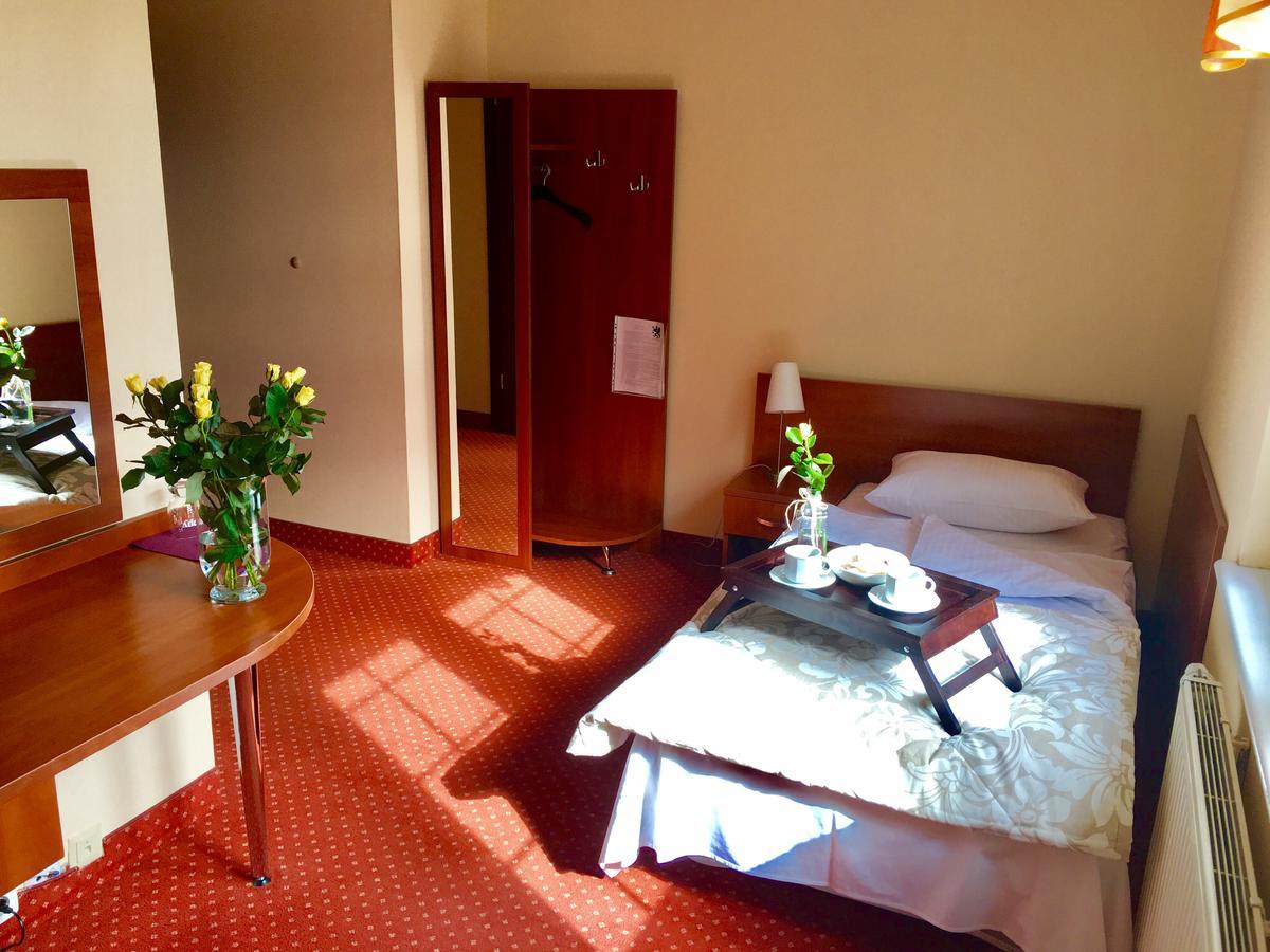 Hotel Gryf Kościerzyna Eksteriør bilde